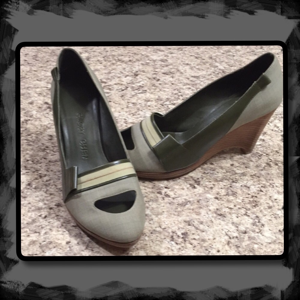 Glory Chen peep toe wedges